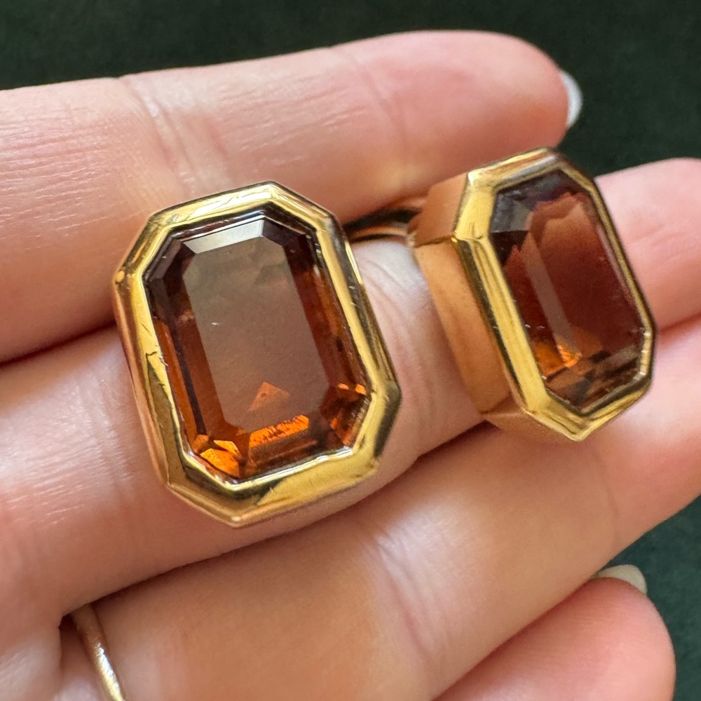 Vintage gold tone with smoky cognac colored crystals rectangular clip earrings